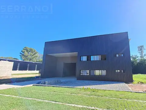 LDO. Alquiler Comercial. Galpón 1000m2. Parque Industrial. Pavón. Exaltacion de la Cruz
