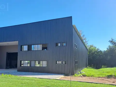 Galpon en Alquiler A Estrenar