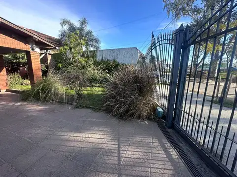 Luis Dellepiane 3800, Piso 0