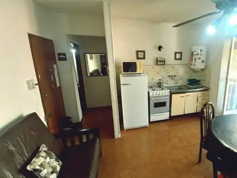 Departamento 2 ambientes con 1 baño
