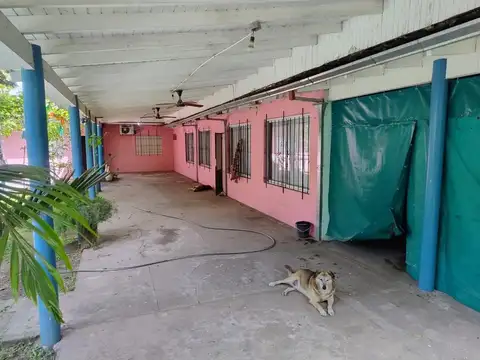 Quinta en Venta con 5 cocheras