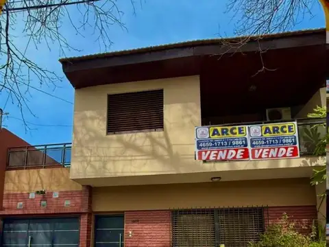 CASA EN VENTA EN HAEDO