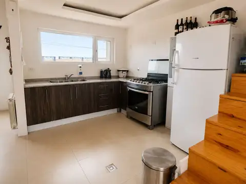 Depto Tipo Casa 3 ambientes con 1 baño