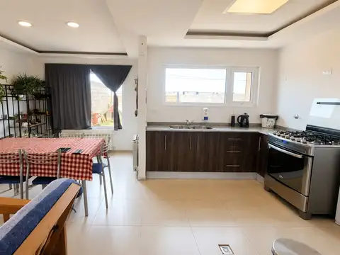 Depto Tipo Casa en Venta de 2 dormitorios