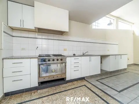 VENTA CASA DE ALTO - PLENO CENTRO-APTA CREDITO