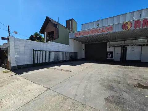 ALQUILER LOCAL GALPON DEPÓSITO 700M2 ITUZAINGO