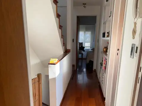 Depto Tipo Casa en Venta de 5 dormitorios