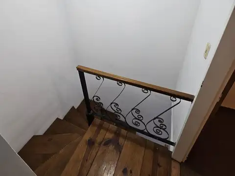 Depto Tipo Casa en Alquiler de 1 dormitorio