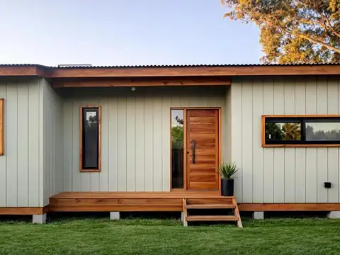 Casa 4 ambientes con 2 baños