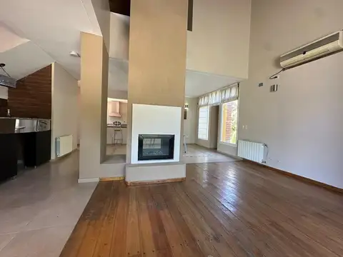 Camino General Belgrano 8700