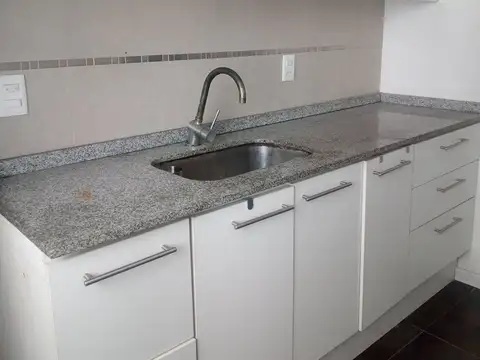 Departamento en Venta en Parque Rodó , USD 210.000