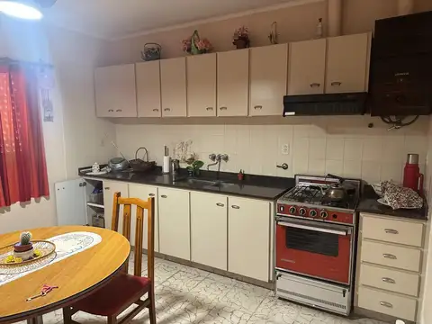 Venta Casa Centrica Calidad Amplio Terreno Servicios cons