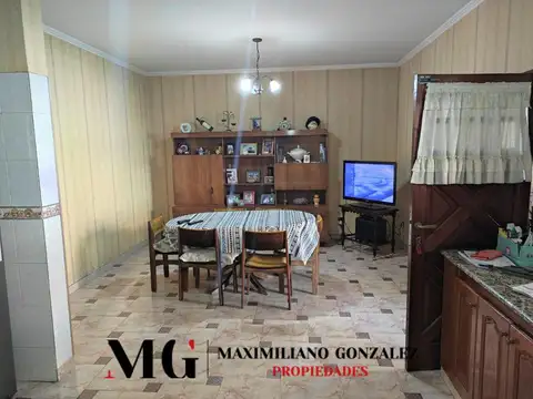 Casa en Venta en Luis Guillon, USD 215.000