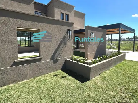 Casa en Venta en Countries y Barrios Cerrados en Esteban Echeverria, USD 195.000