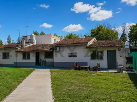 CASA EN VENTA MULTIFAMILIAR 3 VIVIENDAS BENAVIDEZ