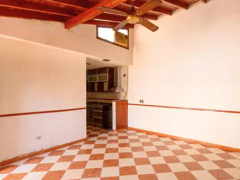 VENTA PH 4 AMBIENTES CON QUINCHO EN VILLA LUGANO