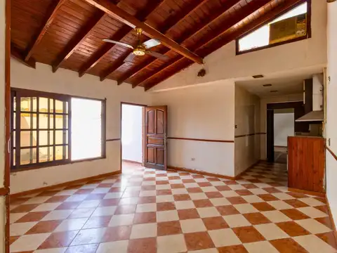 VENTA PH 4 AMBIENTES CON QUINCHO EN VILLA LUGANO