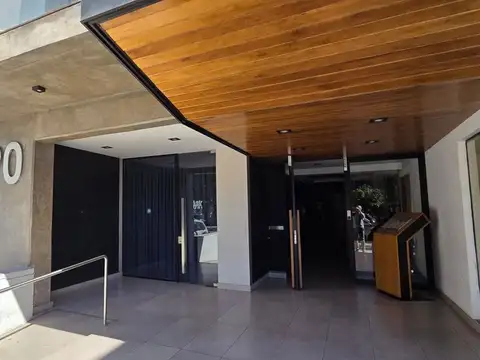 Avenida Sarmiento 100