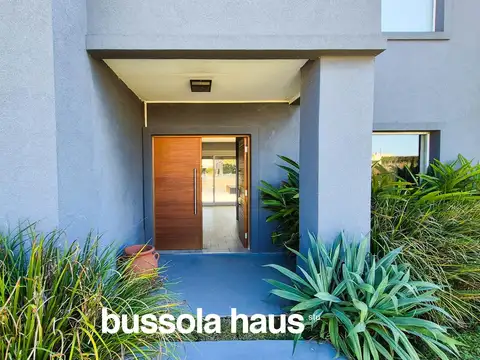 Casa en Alquiler en Puertos - Acacias, USD 1.500