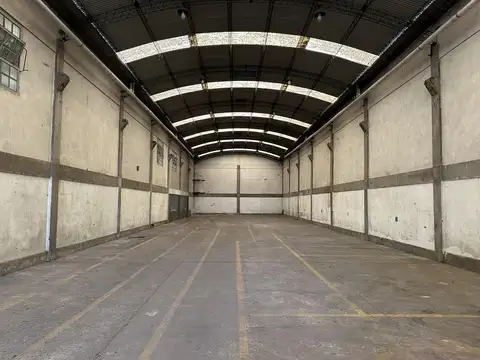 Galpon en Alquiler A Estrenar