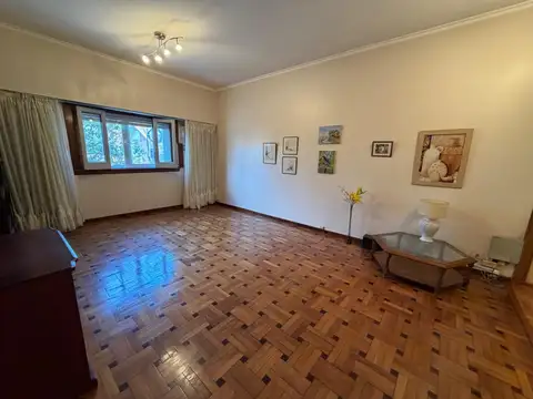 Venta PH 3 ambientes con terraza y cochera en Wilde