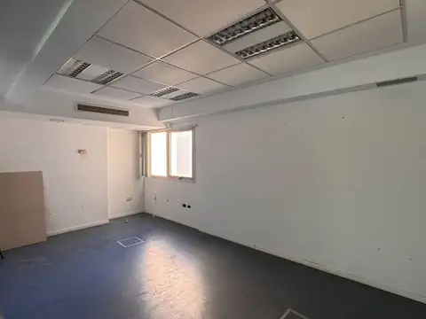 Oficina Monoambiente con 2 baños