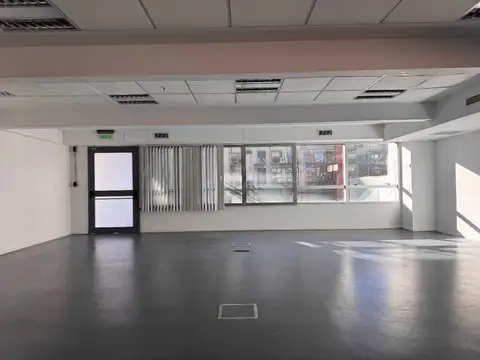 Oficina en Venta en Barrio Norte, $ 1.900.000