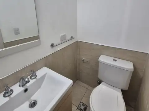 Departamento en Alquiler en Villa Maipu, $ 650.000