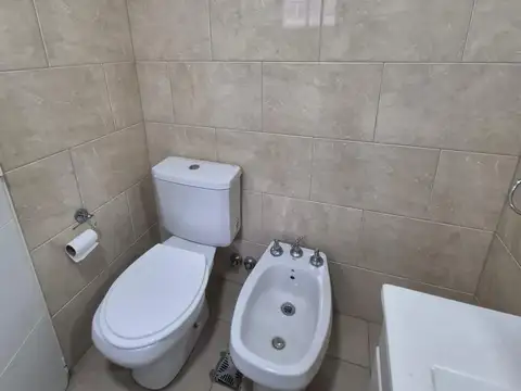 Departamento en Alquiler con 1 cocheras