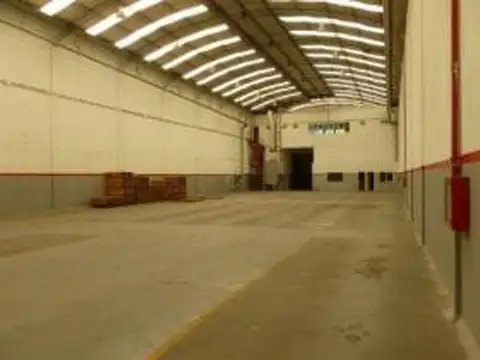 Deposito en el Distrito Audiovisual venta o alquiler