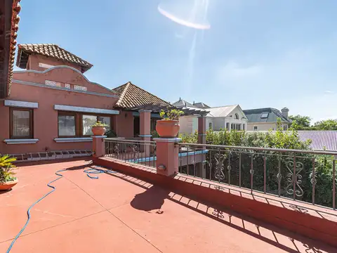 Casa en Venta de 5 dormitorios
