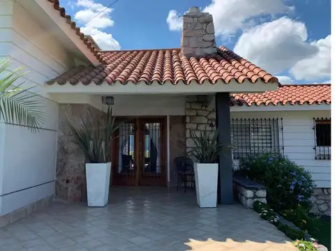 Casa en Venta en Villa Carlos Paz, USD 350.000