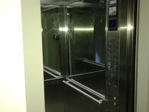 Departamento en Alquiler en Morón, $ 500.000