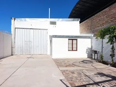 Galpón en Alquiler, B° Peñaflor - Coquimbito