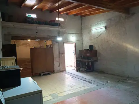 Casa 4 ambientes con 1 baño