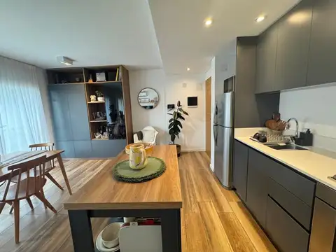 VENTA! SEMIPISO de 2 amb de categoria! Haedo Sur.