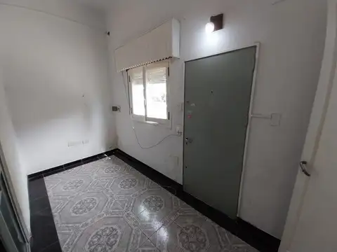 Depto Tipo Casa en Alquiler de 2 ambientes