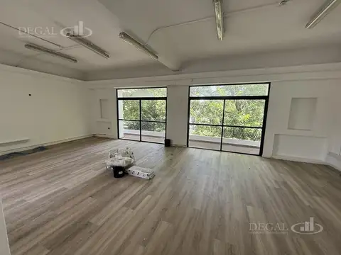 Galpon en Alquiler 9  mts Frente