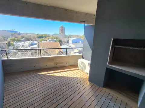Departamento 4 ambientes con 2 baños