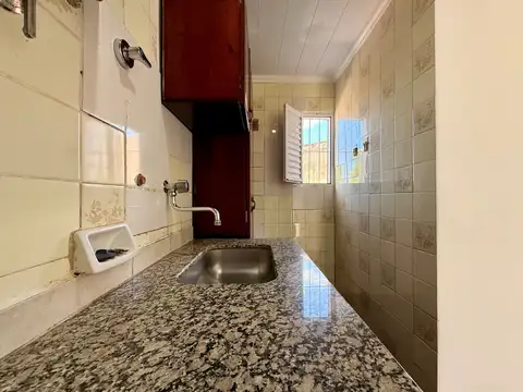 Departamento en Alquiler en Avellaneda, $ 450.000