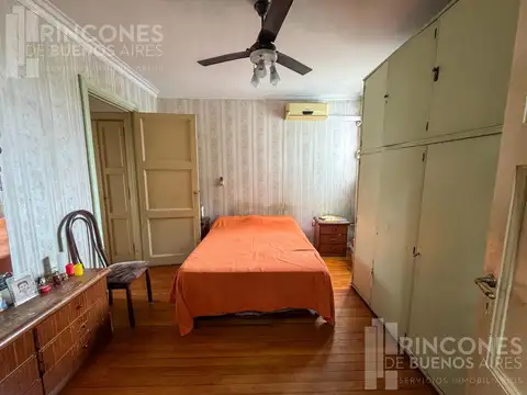 PH 2do escalera con amplio fondo común - Vieytes 1500, Barracas