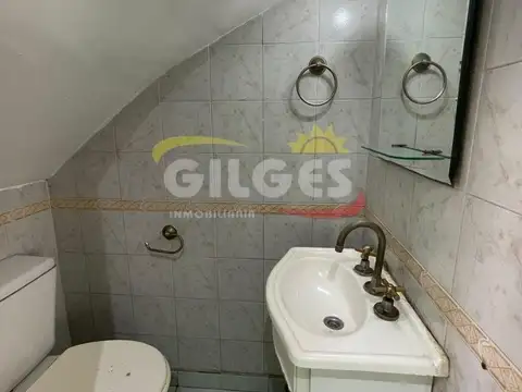 Depto Tipo Casa 4 ambientes con 1 baño