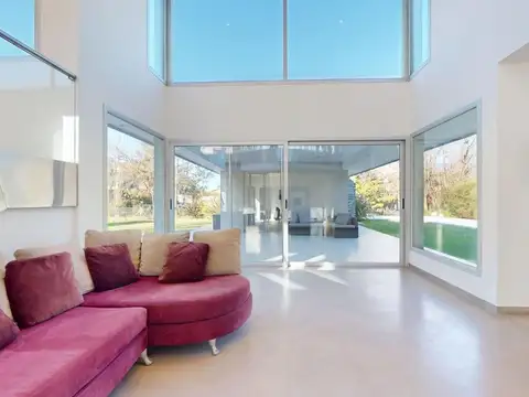 Casa en Venta en Grand Bell, USD 700.000
