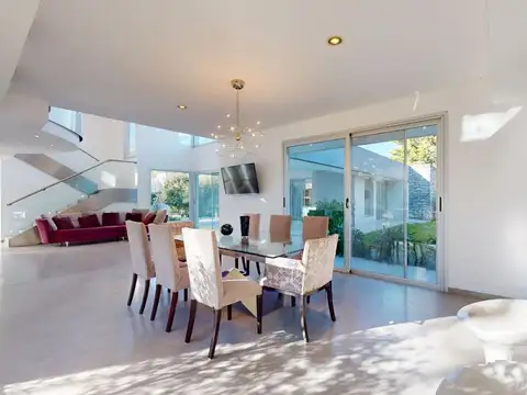 CASA EN VENTA GRAN BELL I