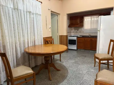 VENTA CASA TRES DORM A 300 MTS PLAZA SAN MARTIN