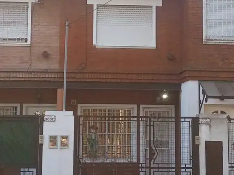 Ph Triplex 4 amb en venta en Olivos c/coch y patio