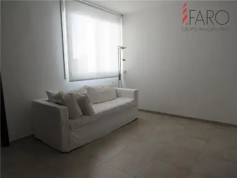 Apartamento en La Barra 4 dormitorios y servicio