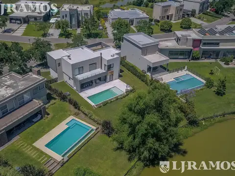 Casa en Alquiler de 4 dormitorios