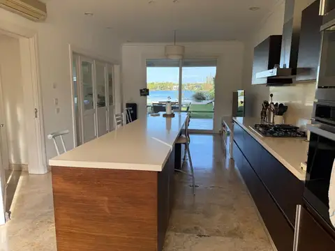 Casa en Alquiler al Suroeste