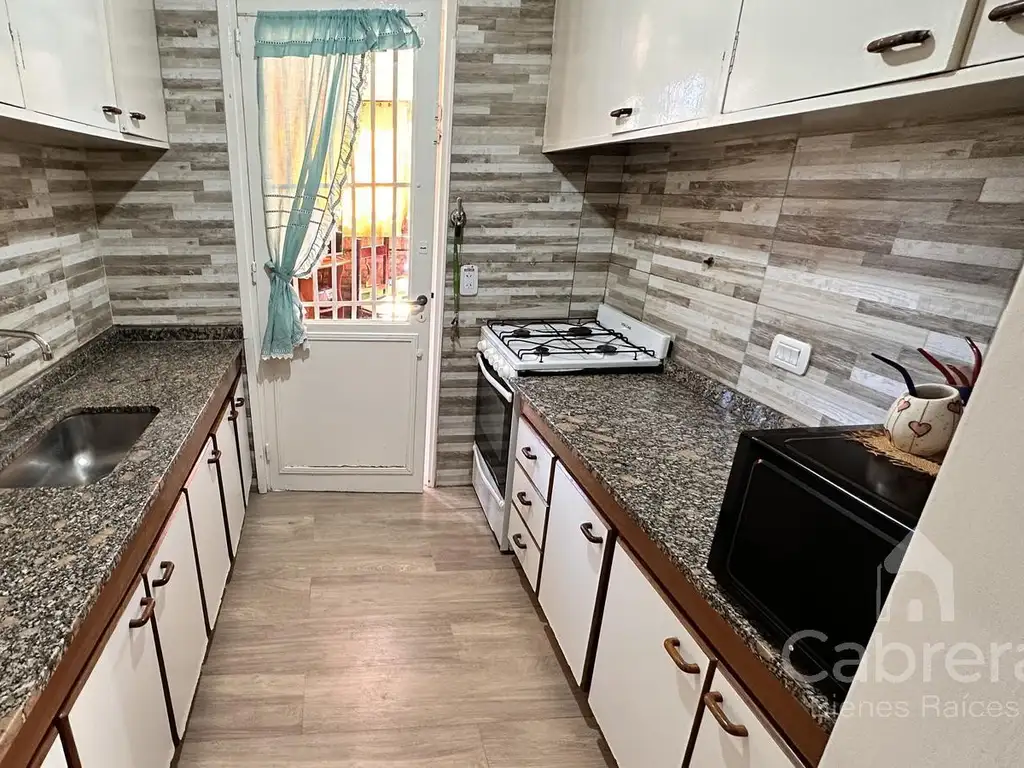 Venta de casa 4 Dormitorios en Barrio San Juan, Berazategui. - Foto 21